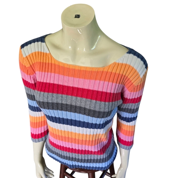 🏷️3/$15 Bundle Deals Size Large Tommy Hilfiger Striped Women's Sweater - Picture 2 of 5
